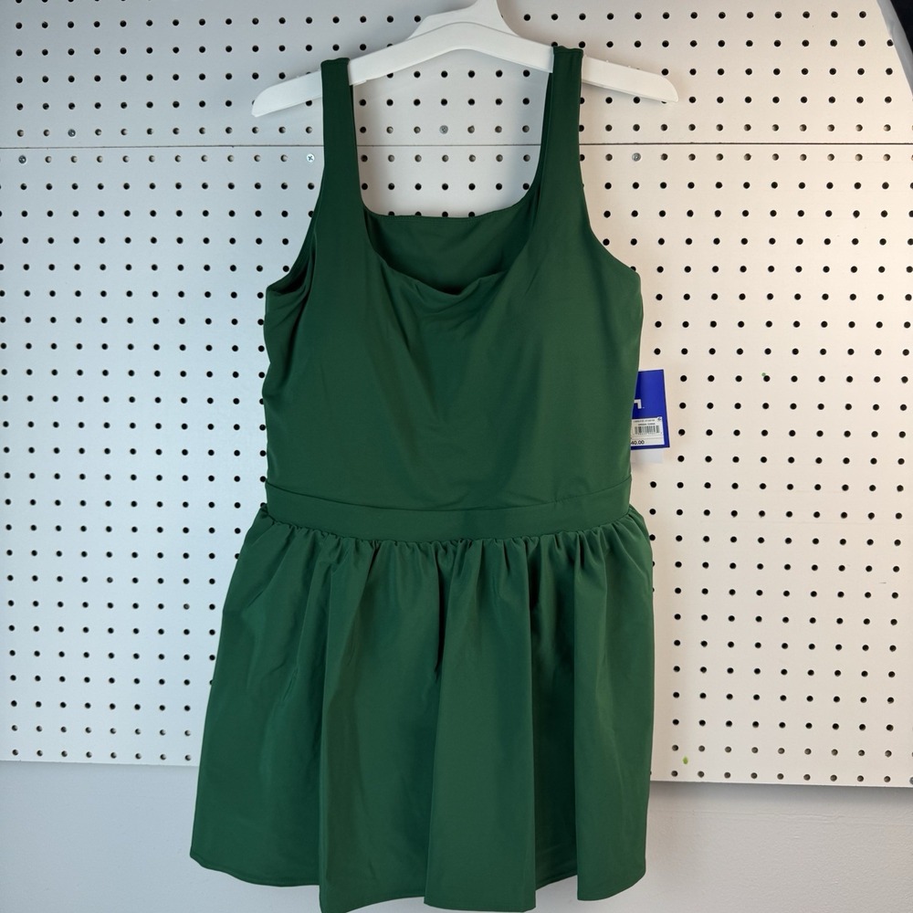 JoyLab Active Dress M Arugula Green ยท Built-in Shorts + Pockets *NWOT